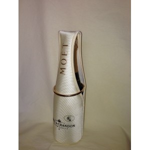 Шампанское MOET&CHANDON IMPERIAL BRUT в термосумке