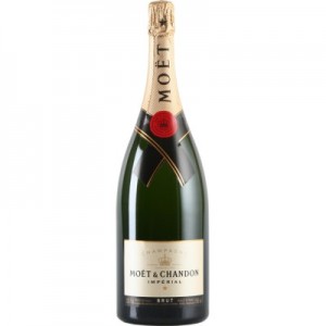 Шампанское Моет Шандон брют 1,5 л